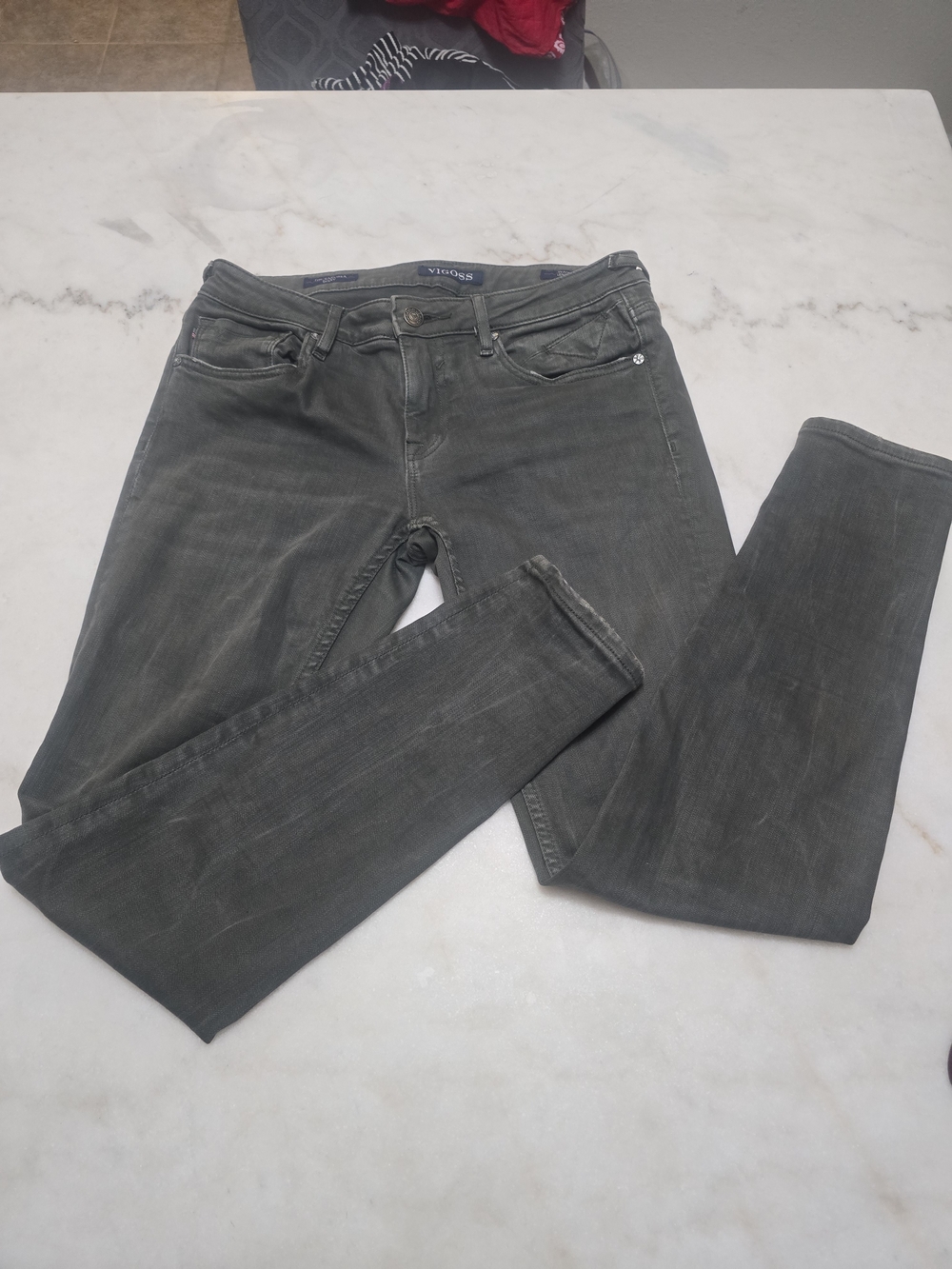 Women’s Gray Skinny Jeans